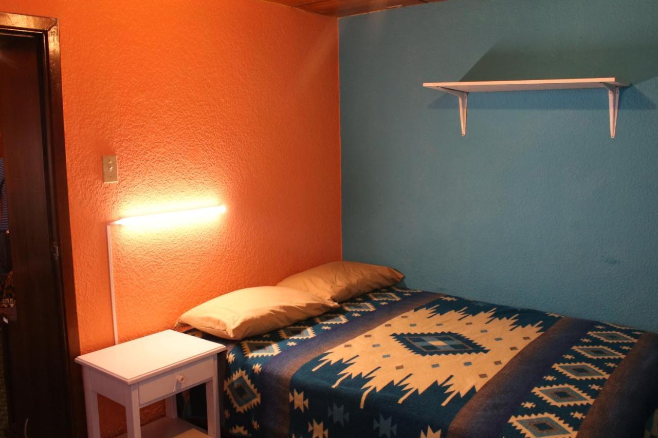 קיטו Hostal Killa Llullu מראה חיצוני תמונה